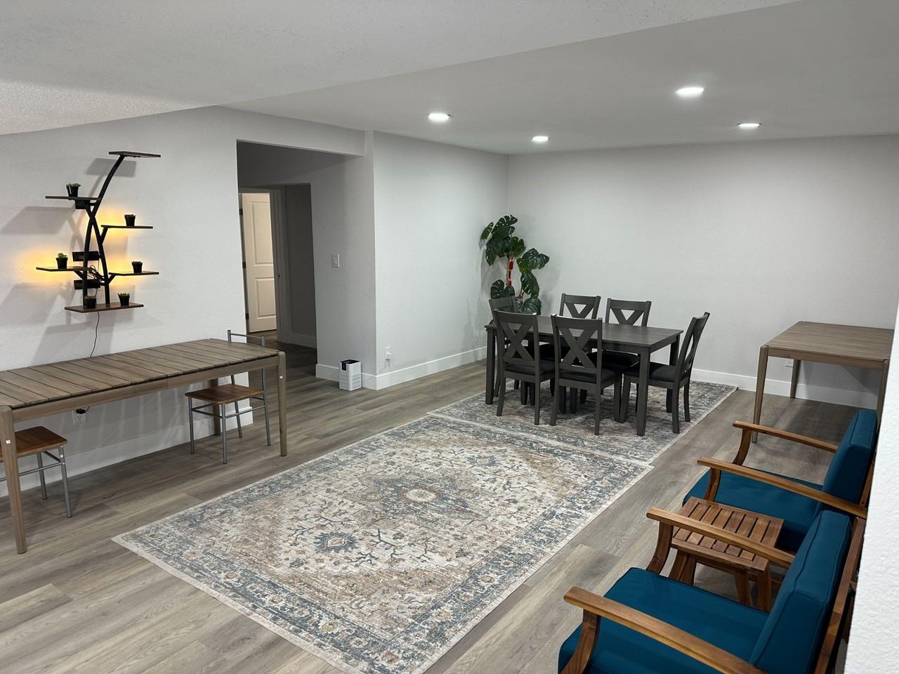 Griffith Ave - Photo 2 of 27