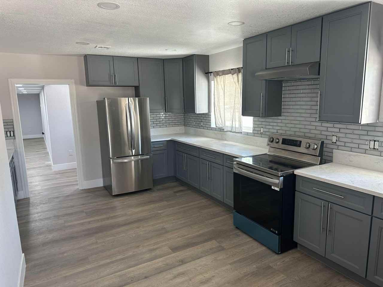 Griffith Ave - Photo 6 of 27