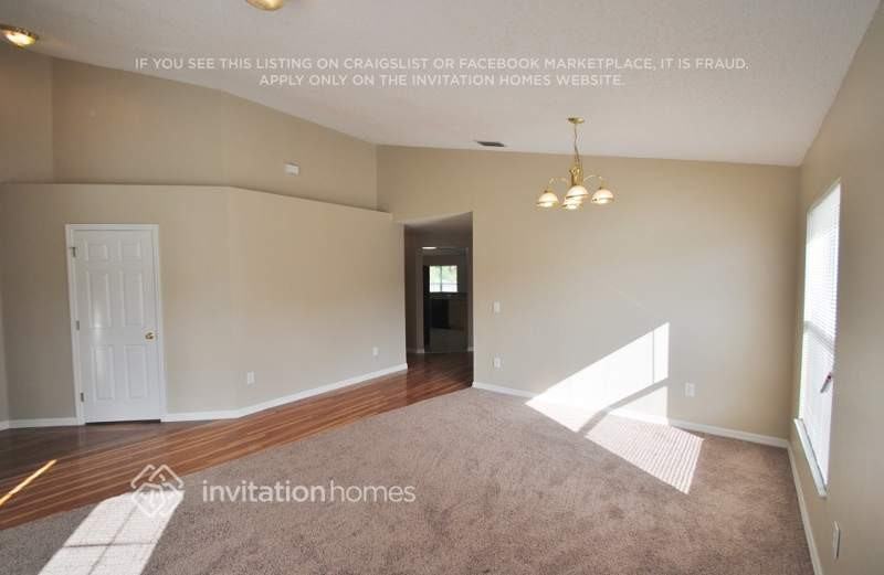 417 Saragassa Ave Sw - Photo 4 of 13