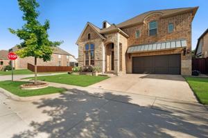 featured image of 5901 Adair Ln