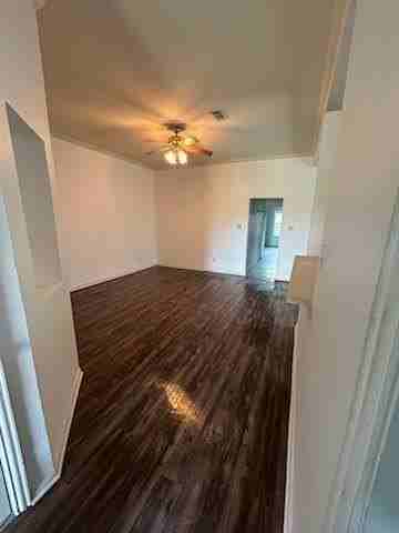 266 Wyndham Meadows Way - Photo 3 of 13