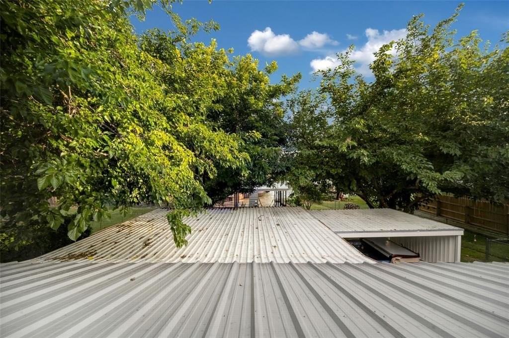 107 Lancelot Dr - Photo 6 of 26