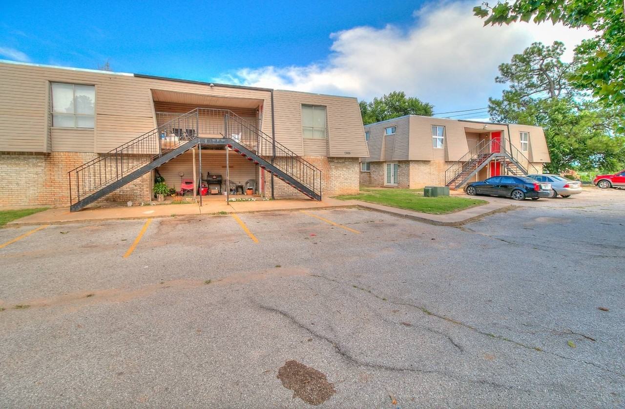 7317 Melrose Ln #D - Photo 5 of 24