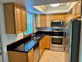 802 Shorewinds Dr - Photo 1 of 1