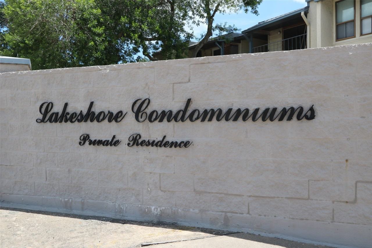 4001 Nasa Pkwy - Photo 2 of 24