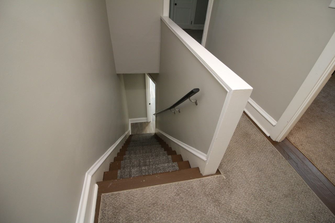 723 Penn Ave 2nd Fl - Photo 7 of 16