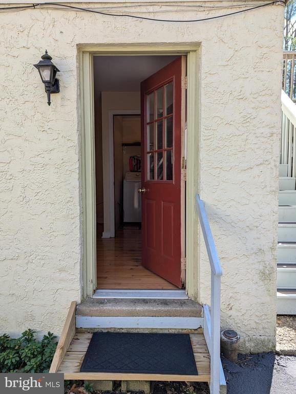 265 Windy Bush Rd - Photo 3 of 27