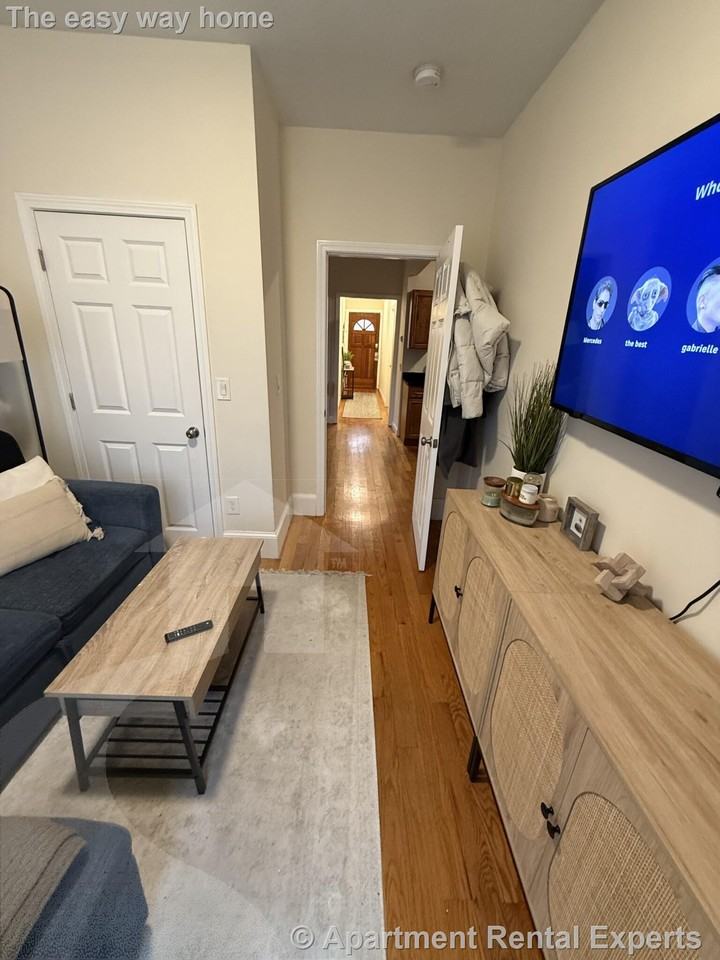 58 Medford St #1 - Photo 5 of 16