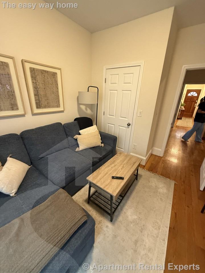 58 Medford St #1 - Photo 7 of 16