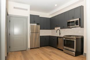 327 S 16th St - Photo 1 of 1