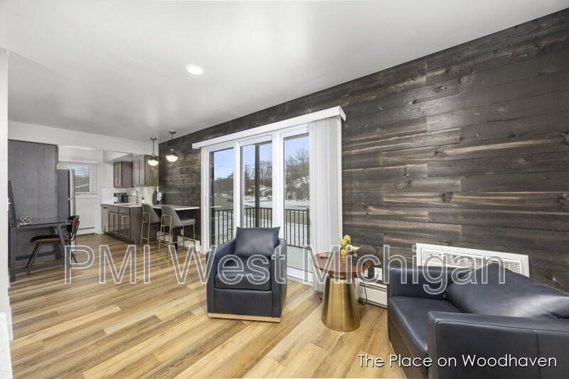 8428 Woodhaven Dr Sw #6 - Photo 6 of 25