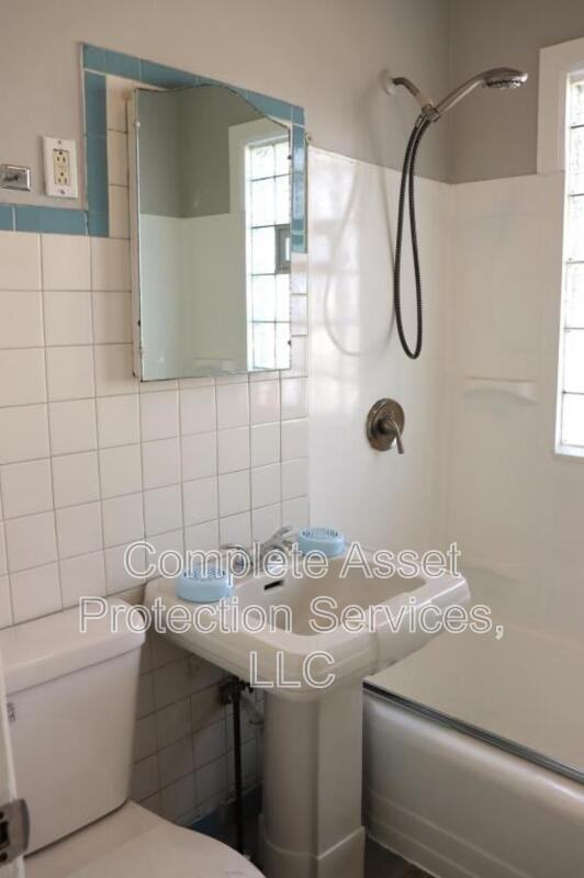 4316 Baltimore Ave - Photo 5 of 10