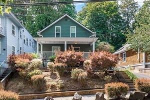 featured image of 4927 S Corbett Ave