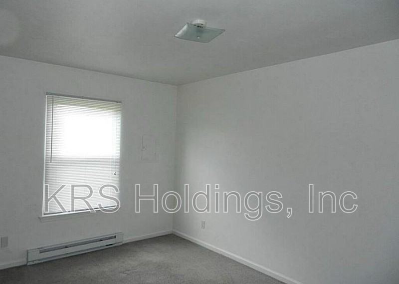 7447 Fenner St #1 - Photo 5 of 6