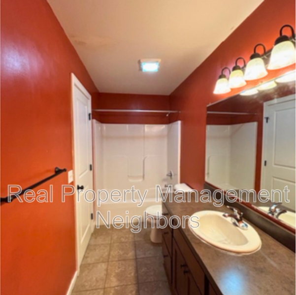 3780 Timberlake Ct Se - Photo 3 of 19