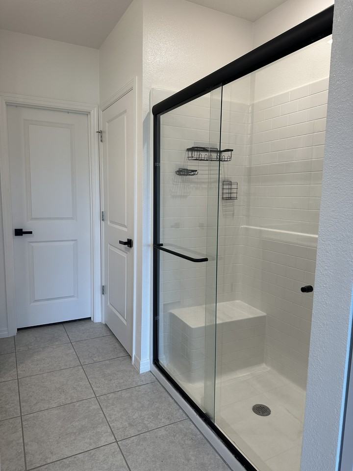 5551 Maddie Dr - Photo 2 of 21