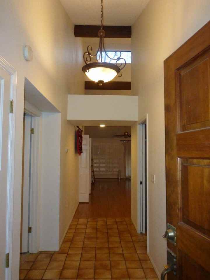 2149 Clubhouse Dr - Photo 2 of 16