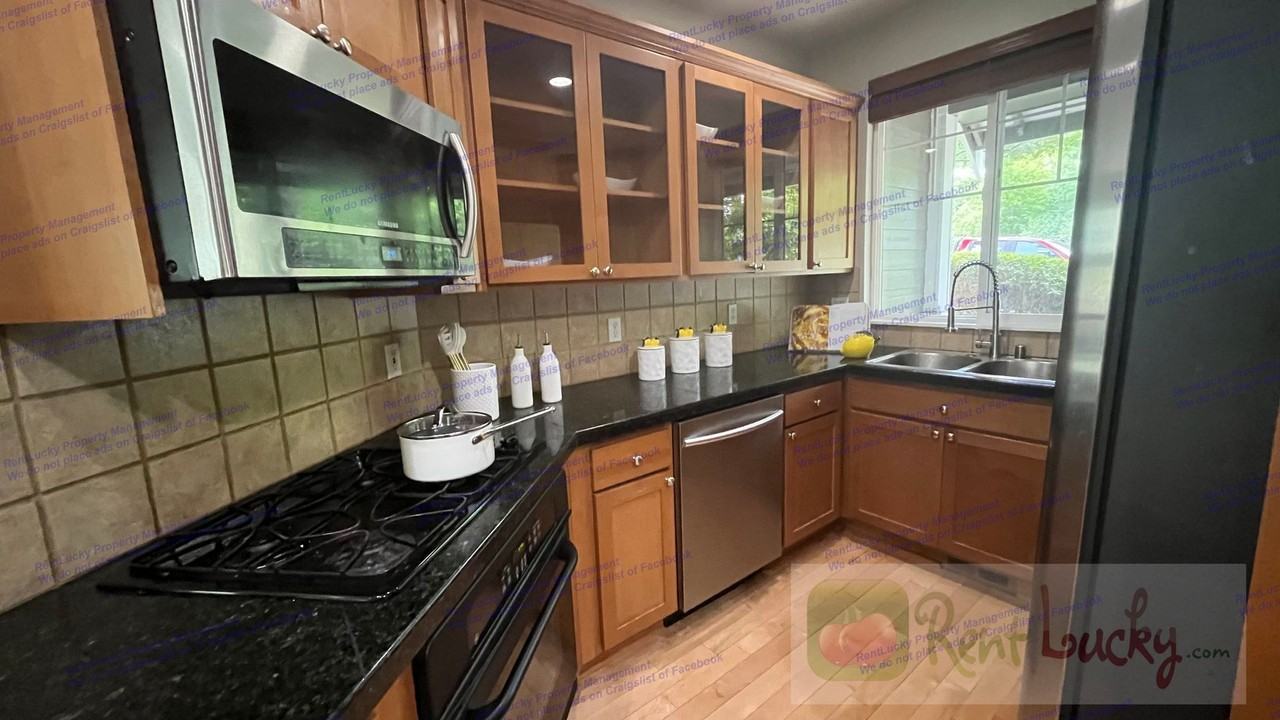 1691 Ne Juneberry St - Photo 2 of 23