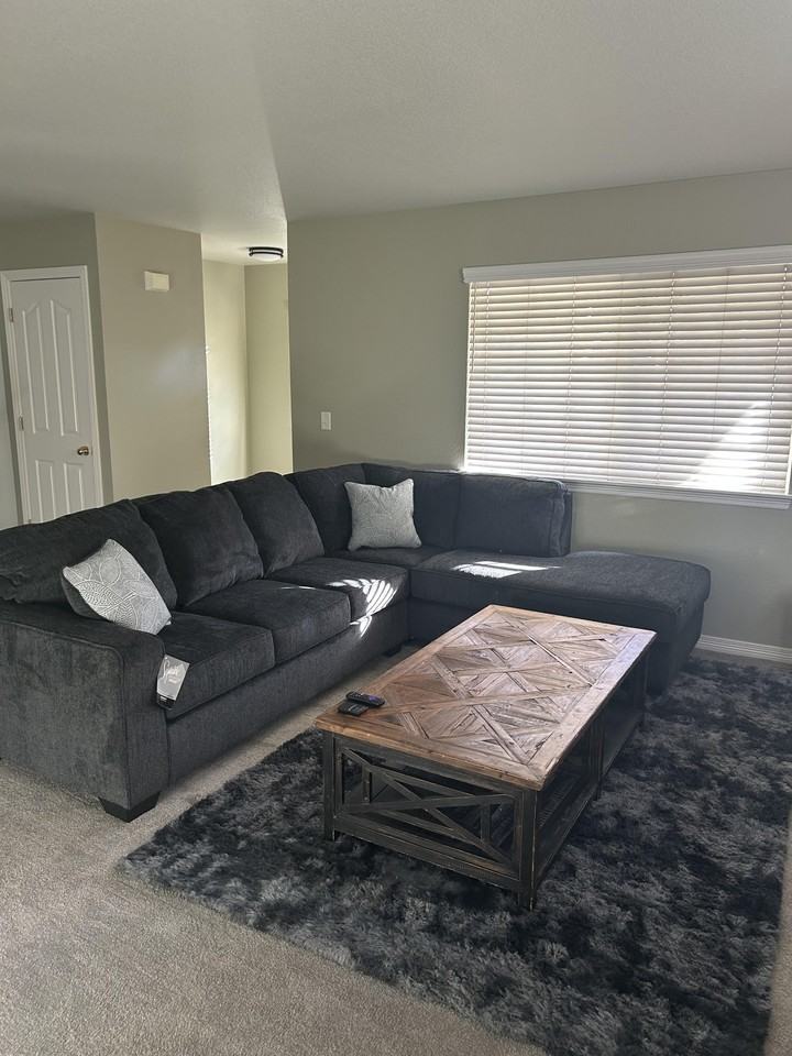 1009 Andrews Peak Dr #103B - Photo 4 of 9