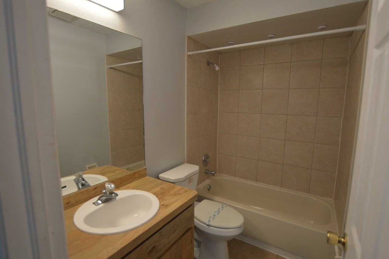7947 Pinehurst Dr #7947 - Photo 7 of 13