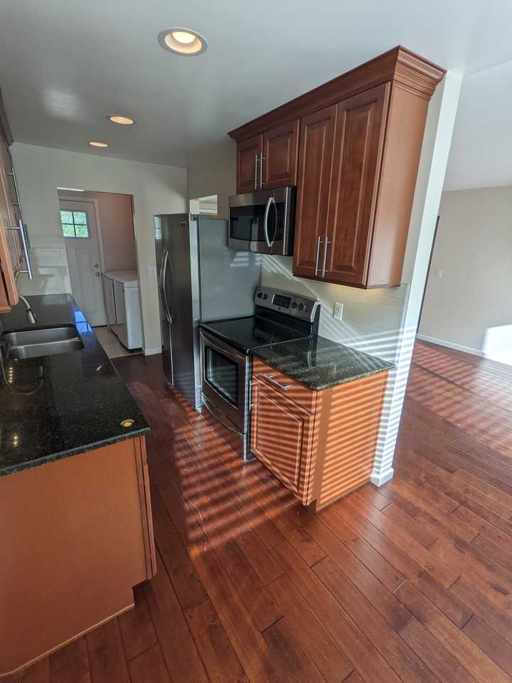 3050 South Birch Street #NA - Photo 6 of 30