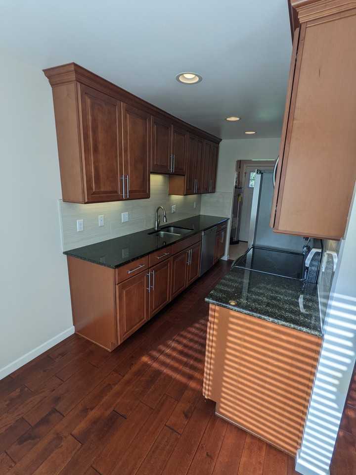 3050 South Birch Street #NA - Photo 7 of 30