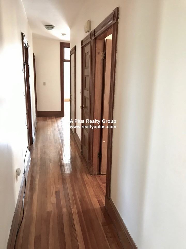 Centre St #2 - Photo 7 of 19