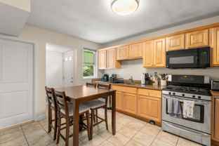 95 Kilsyth Rd #2F - Photo 1 of 1
