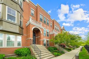featured image of 302 Narragansett Ct #0