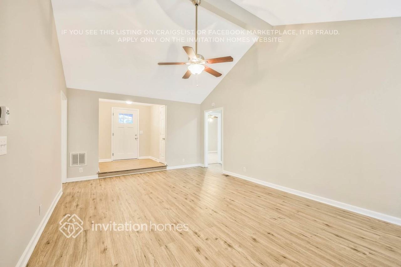 509 Heritage Ln - Photo 2 of 23