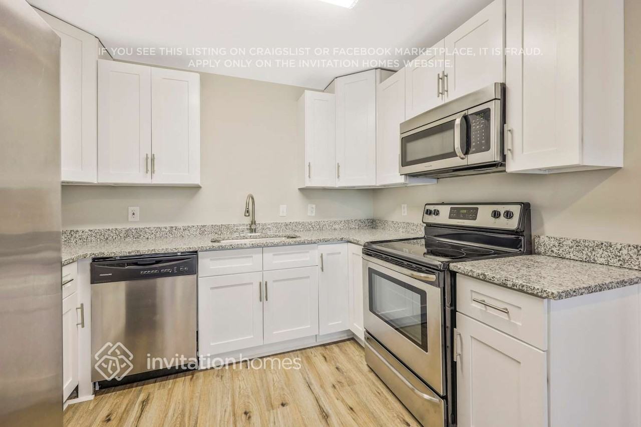 509 Heritage Ln - Photo 5 of 23