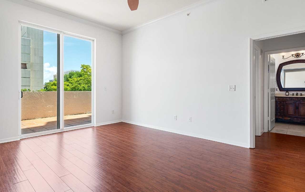 600 S Dixie Hwy - Photo 3 of 8