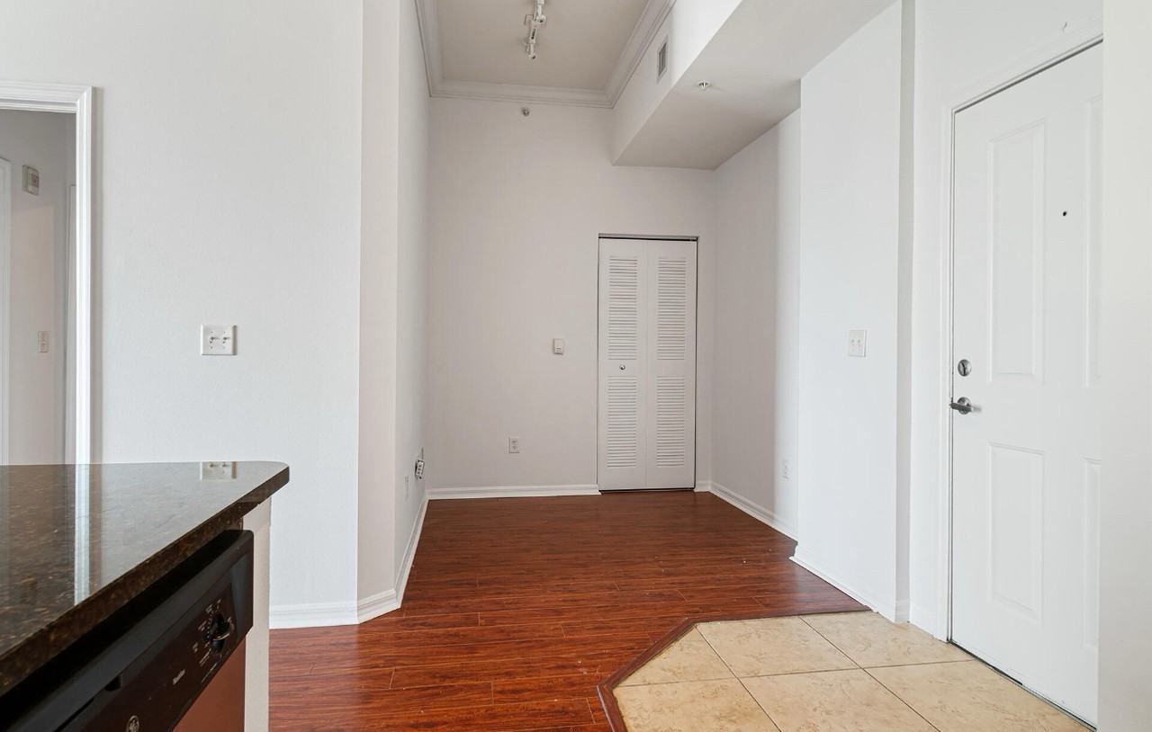 600 S Dixie Hwy - Photo 2 of 8