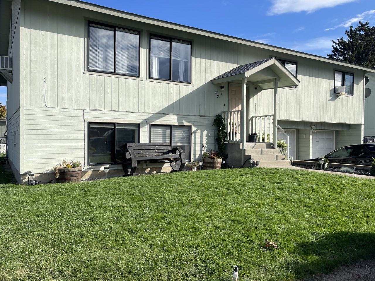 609 Princeton Avenue #A - Photo 3 of 27