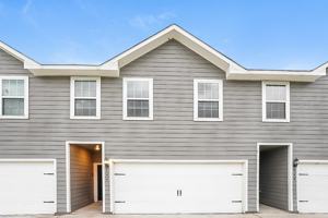 featured image of 544 Solomon Ln