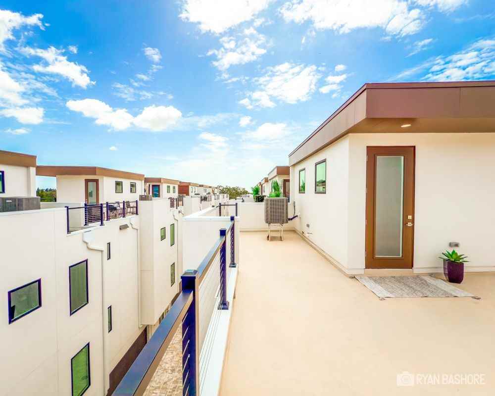 627 Petit Way - Photo 2 of 17