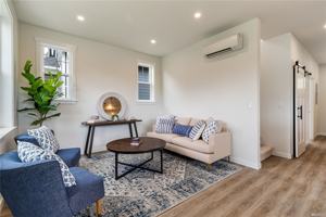 featured image of 3226 E Sunset Dr