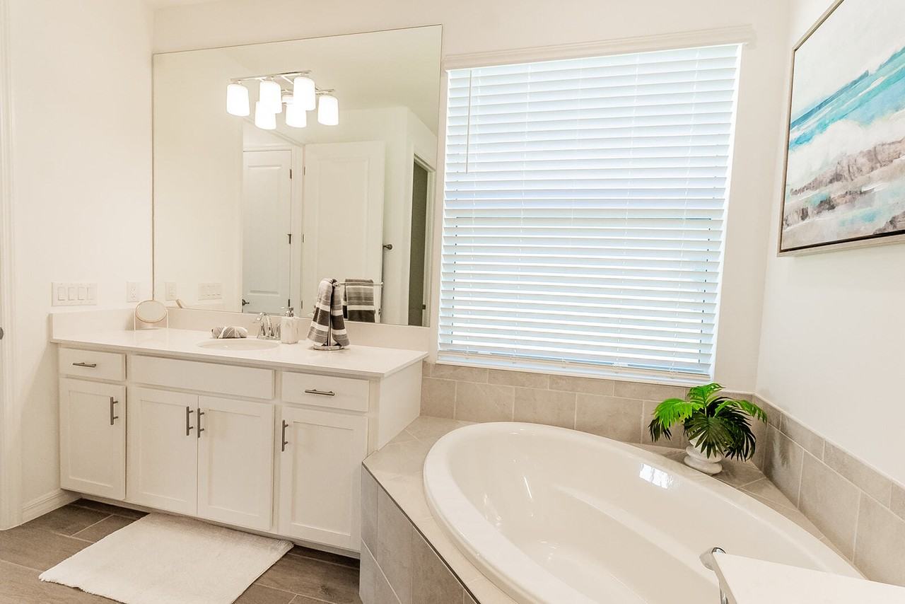 5538 Useppa Dr - Photo 2 of 50
