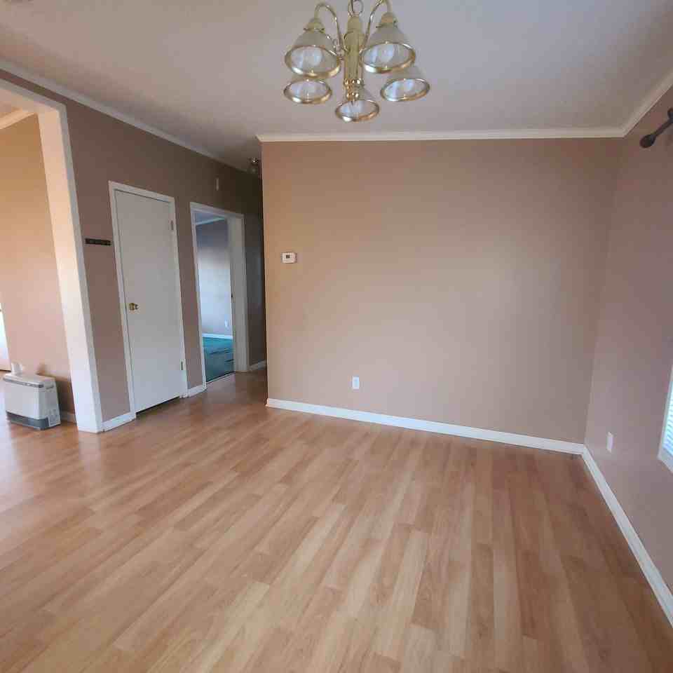 3238 Helton St - Photo 3 of 11