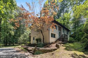 featured image of 25150 Gallant Man Dr