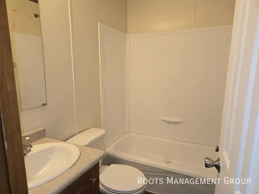 2800 Gemini St - Photo 7 of 11