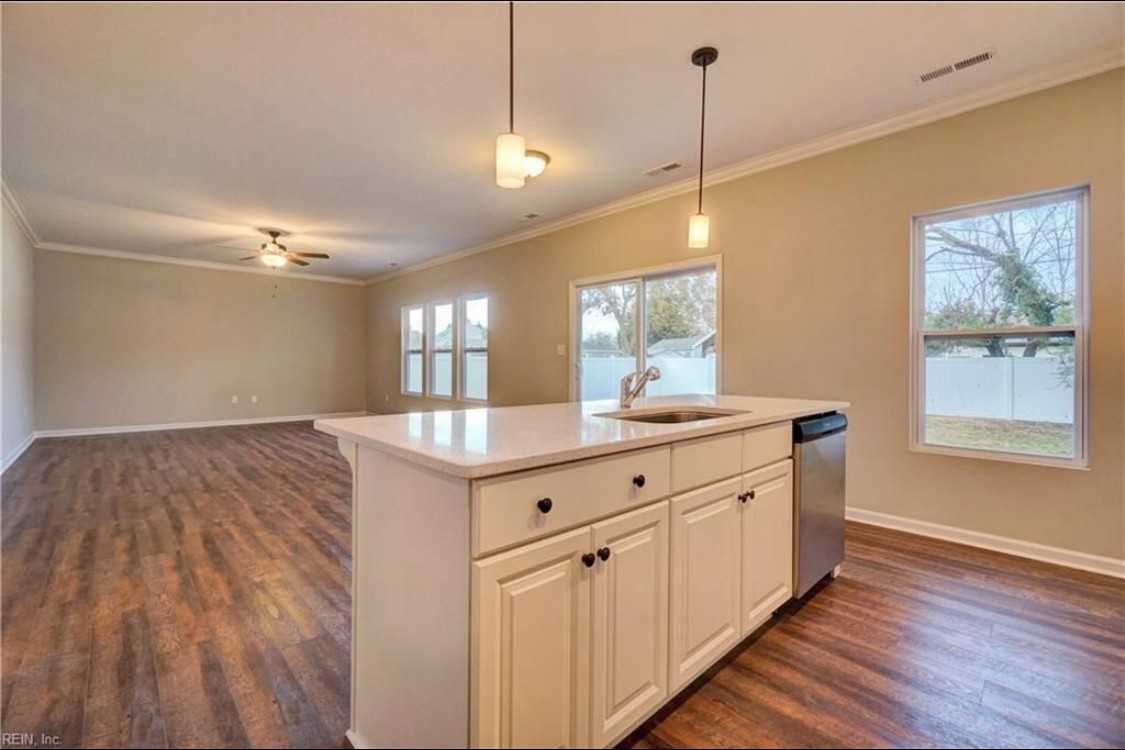 505 Hicks Ave #NA - Photo 2 of 42