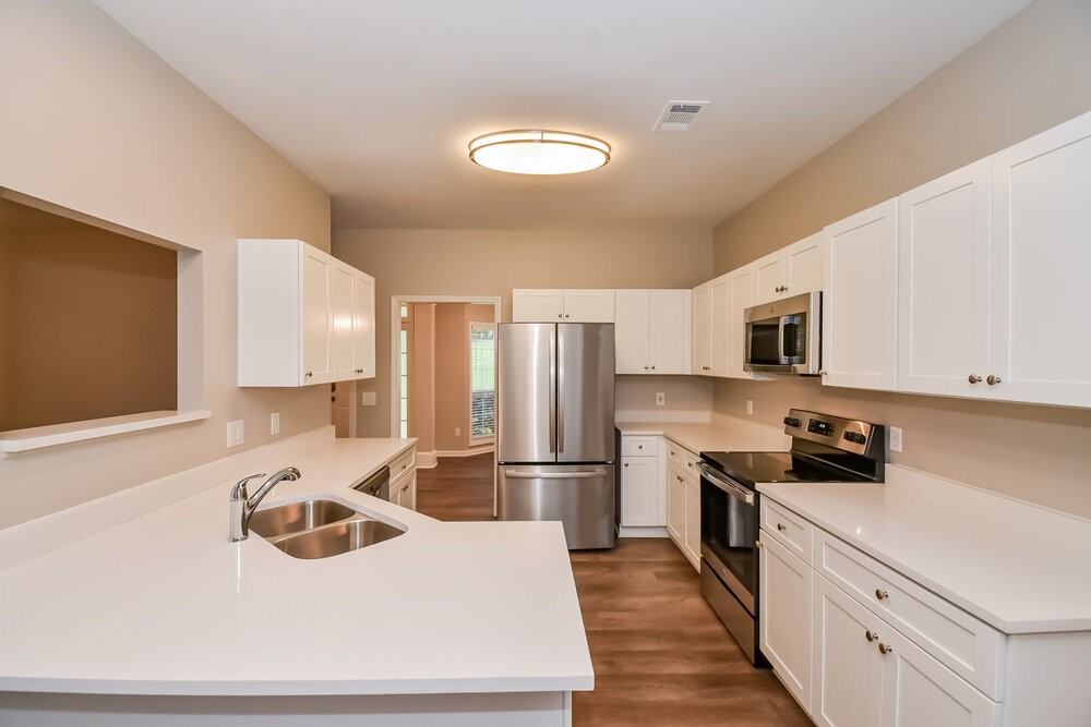 10038 Harmon Springs Dr - Photo 6 of 17