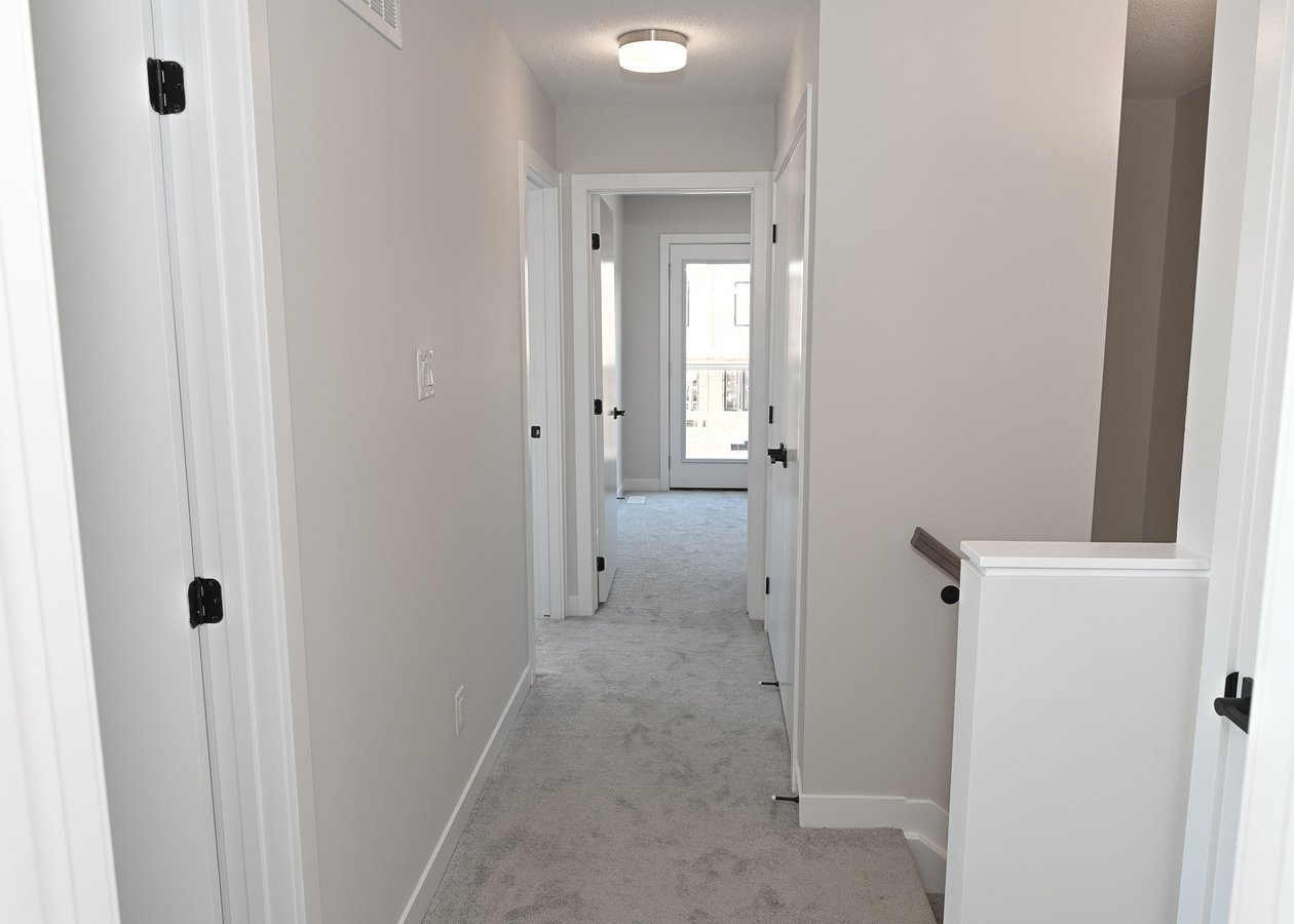 300 Catsfoot Walk - Photo 4 of 10