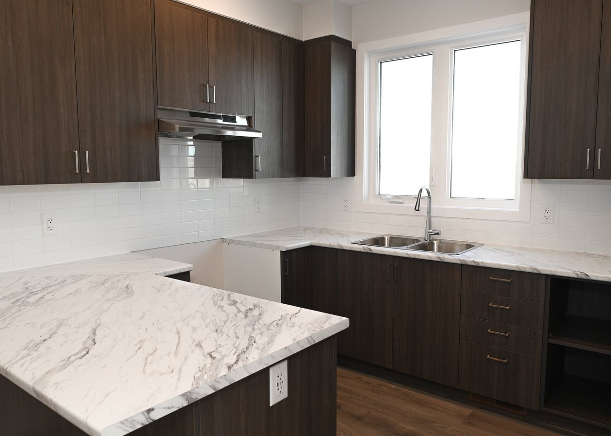 300 Catsfoot Walk - Photo 3 of 10