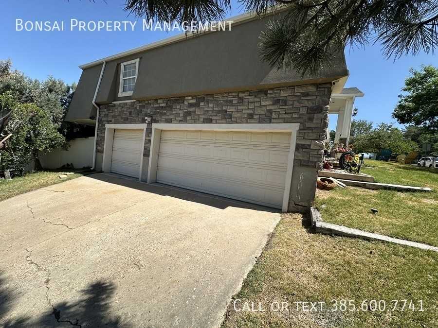 120 S 350 E - Photo 2 of 22