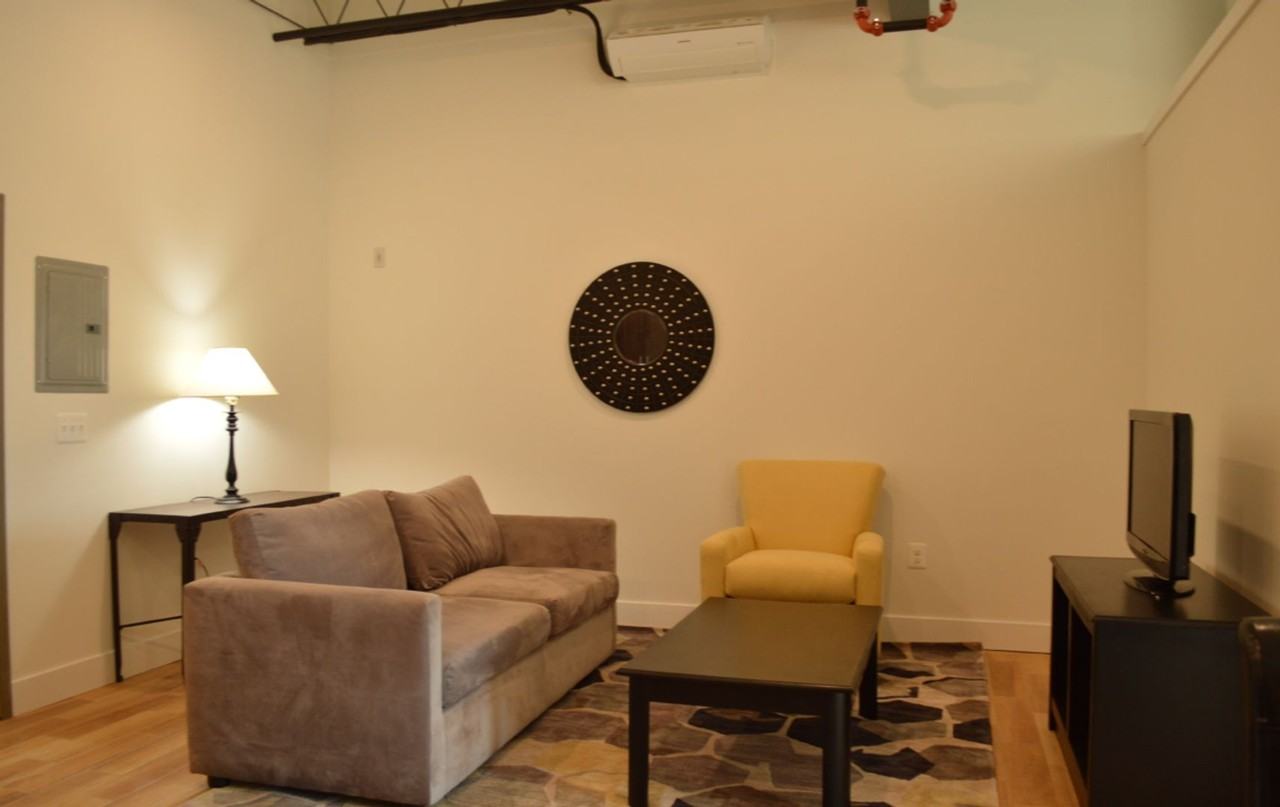 164 W Chelten Ave - Photo 5 of 18