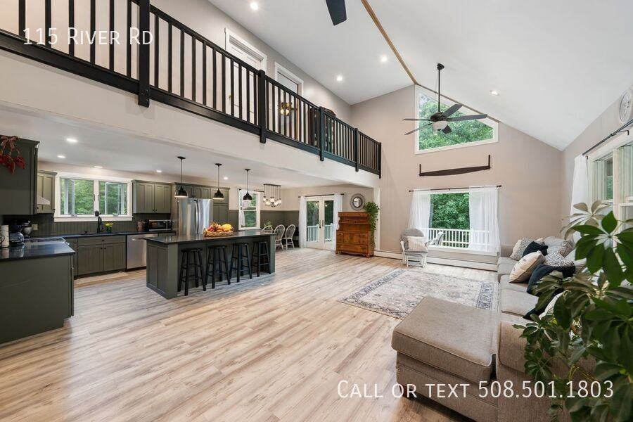 115 River Rd - Photo 3 of 37