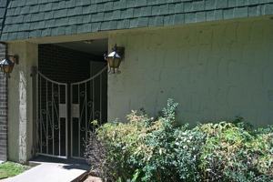 featured image of 3535 S Pearl St