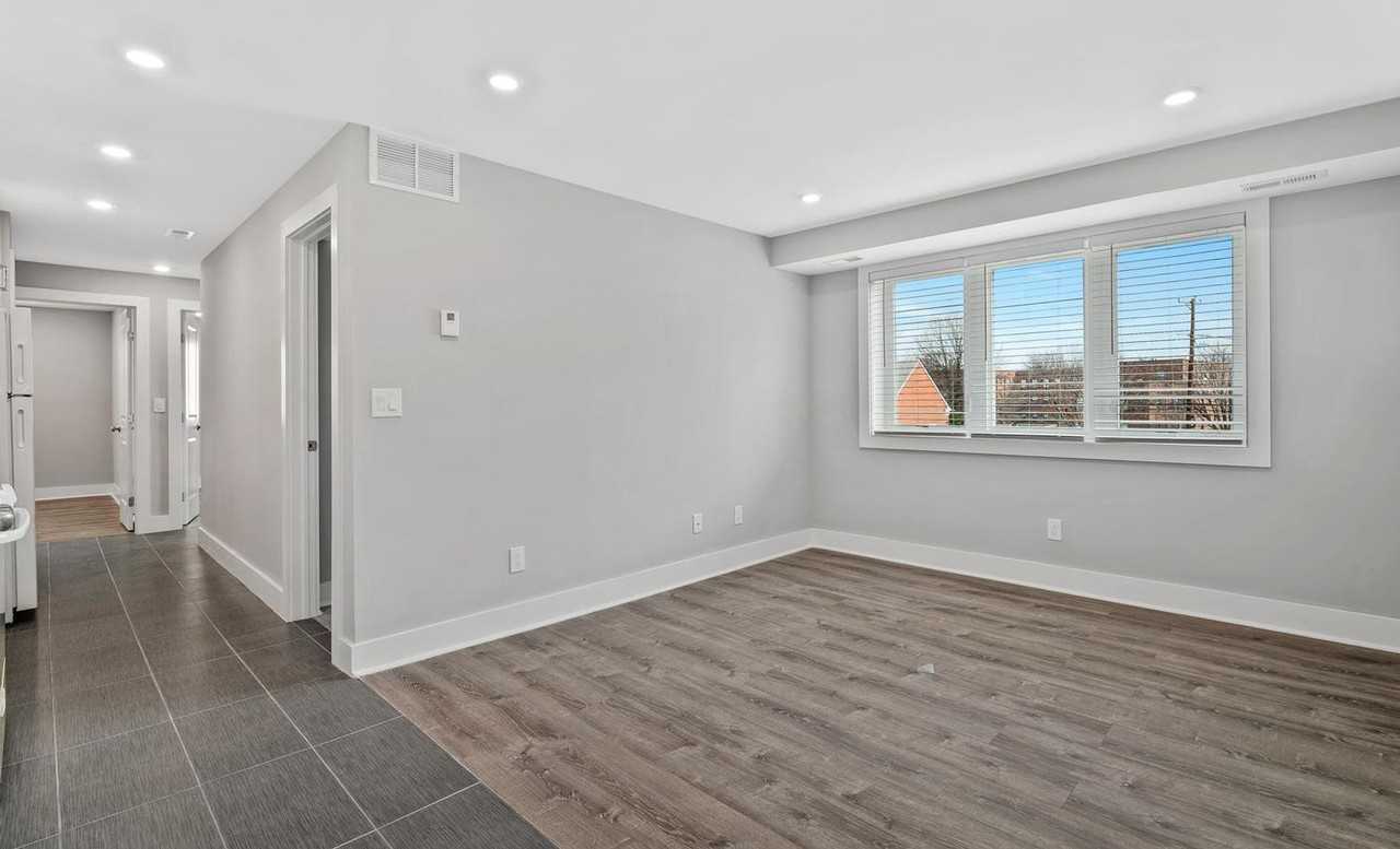 3325 13th St. SE - Photo 5 of 18